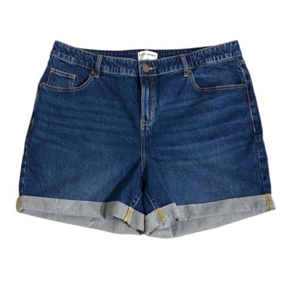 Lane Bryant Mid-Rise Boyfriend Midi Short Cuffed Jean Shorts Size‎ 18